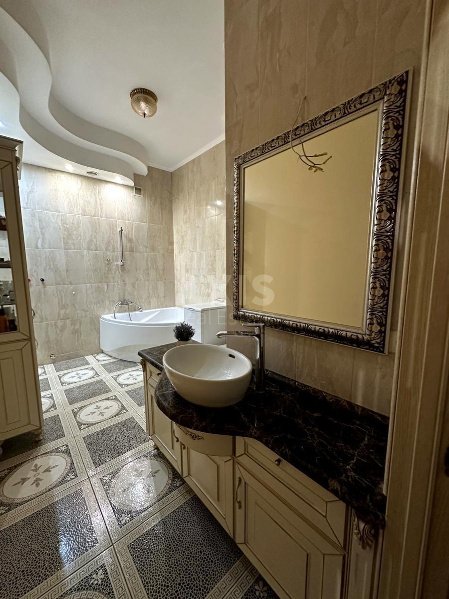 3k apartment vul. Oleksandra Konyskoho 60632304