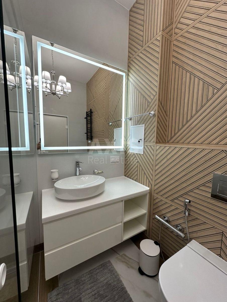 2k apartment vul. Rejtars'ka 31/163