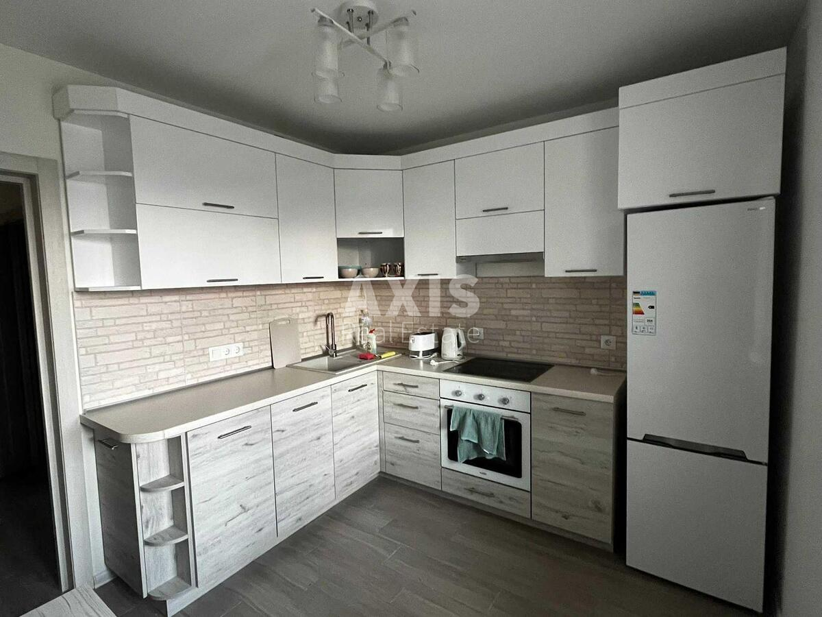 1k apartment vul. Myhajla Maksymovycha 24