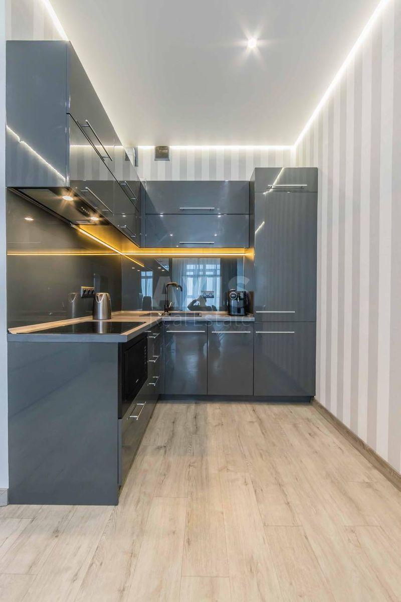 2k apartment vul. Hreshhatyk 23