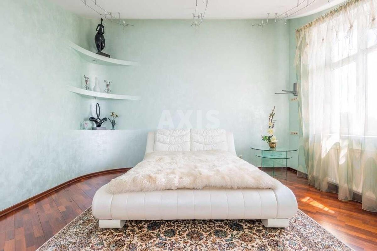 4k apartment bul. Lesi Ukrai'nky 7Б3