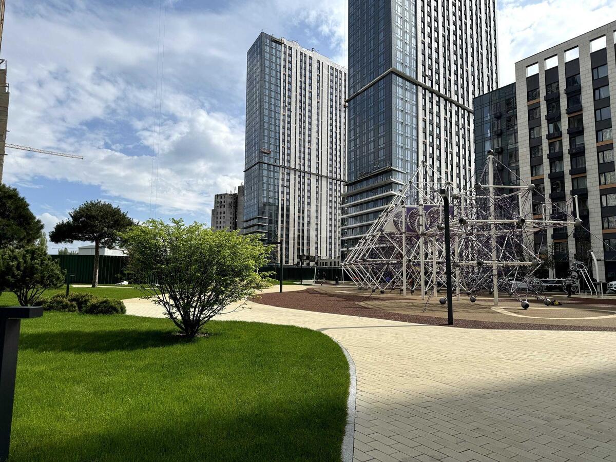 5k apartment vul. Zabolotnogo Akademika 13