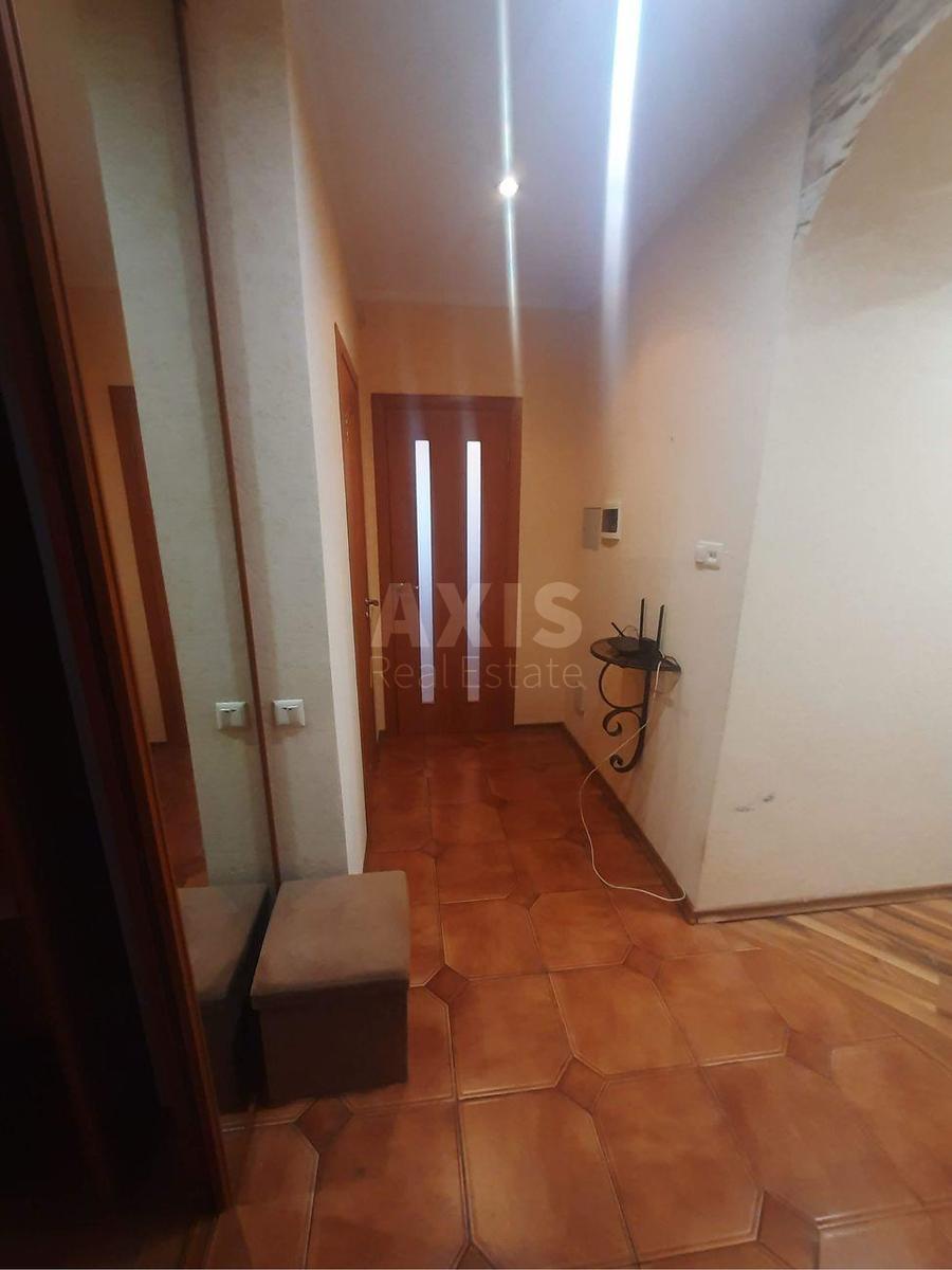 3к квартира ул. Юлии Здановской 5Б0