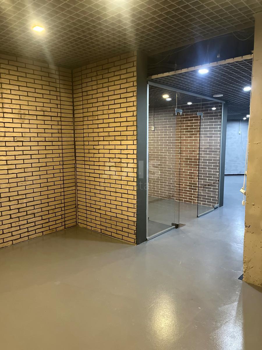 Trade object vul. Vil'jamsa Akademika 5А, 148m2600723
