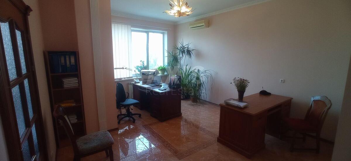 Office vul. Moskovs'ka 46/2, 65m2601554
