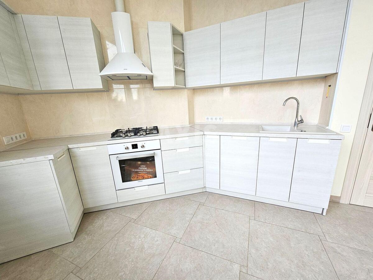 House vul. Dobryj Shljah, 530m2, Kyiv city3