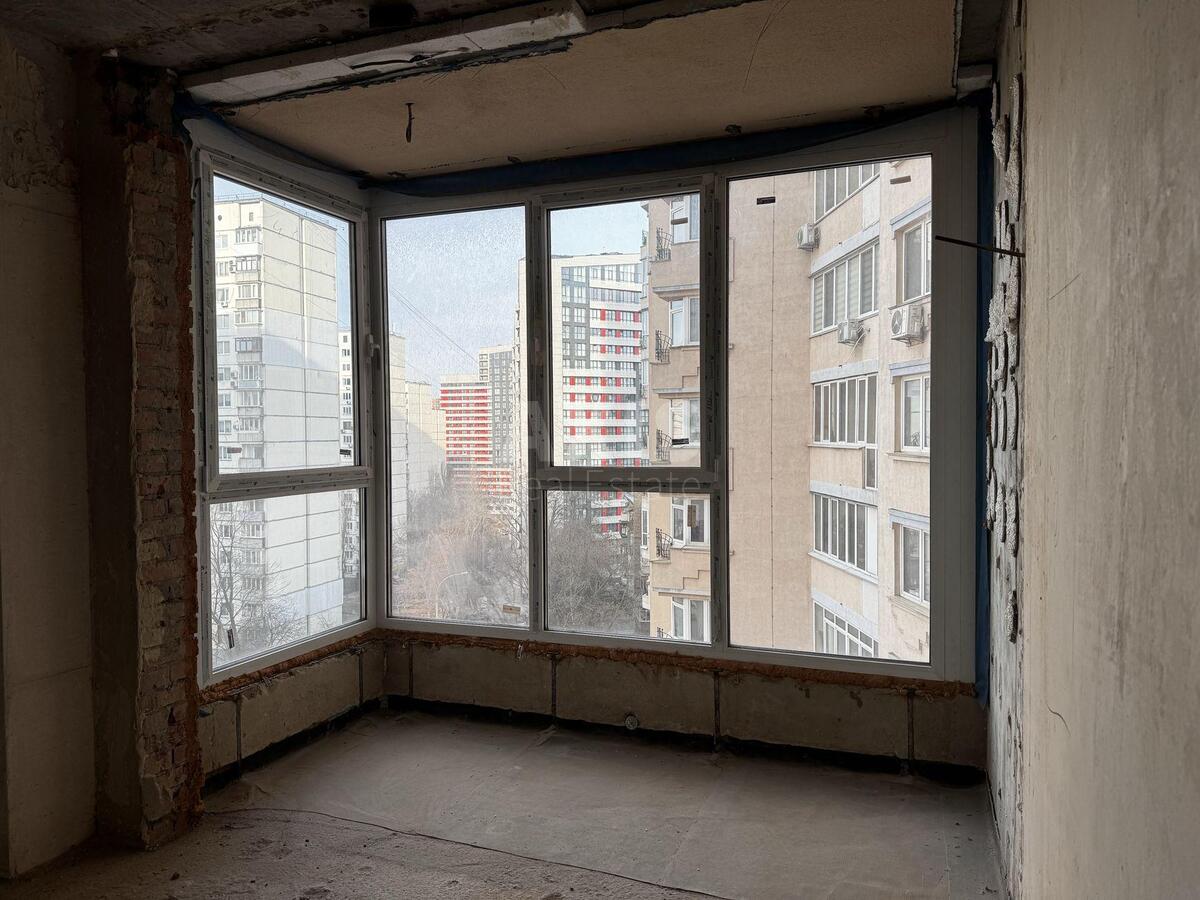 4k apartment vul. Lypkivs'kogo Vasylja Mytropolyta 18614950