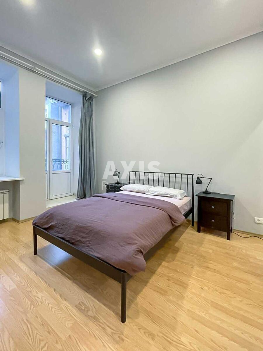 3k apartment vul. Mala Zhytomyrs'ka 56