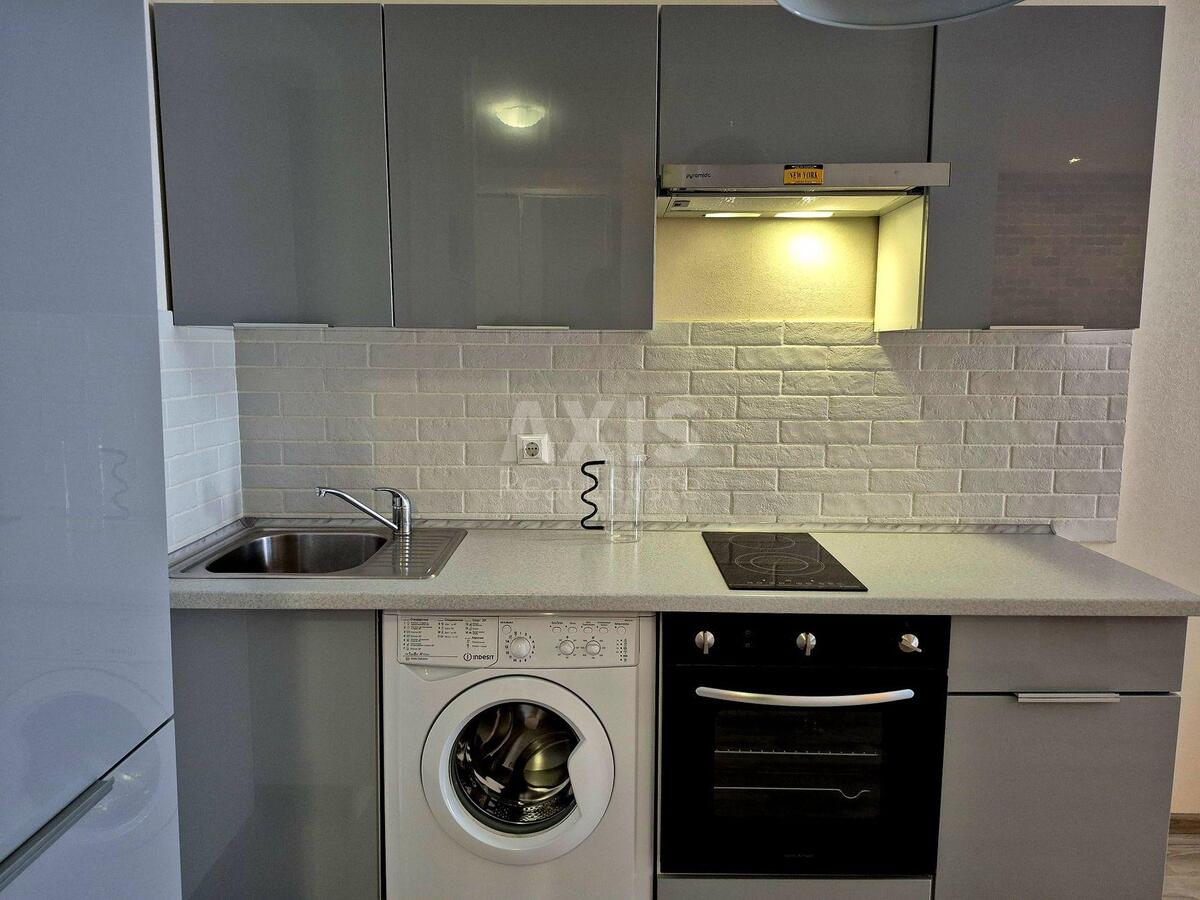 1k apartment pr-t Sobornosti 1461353