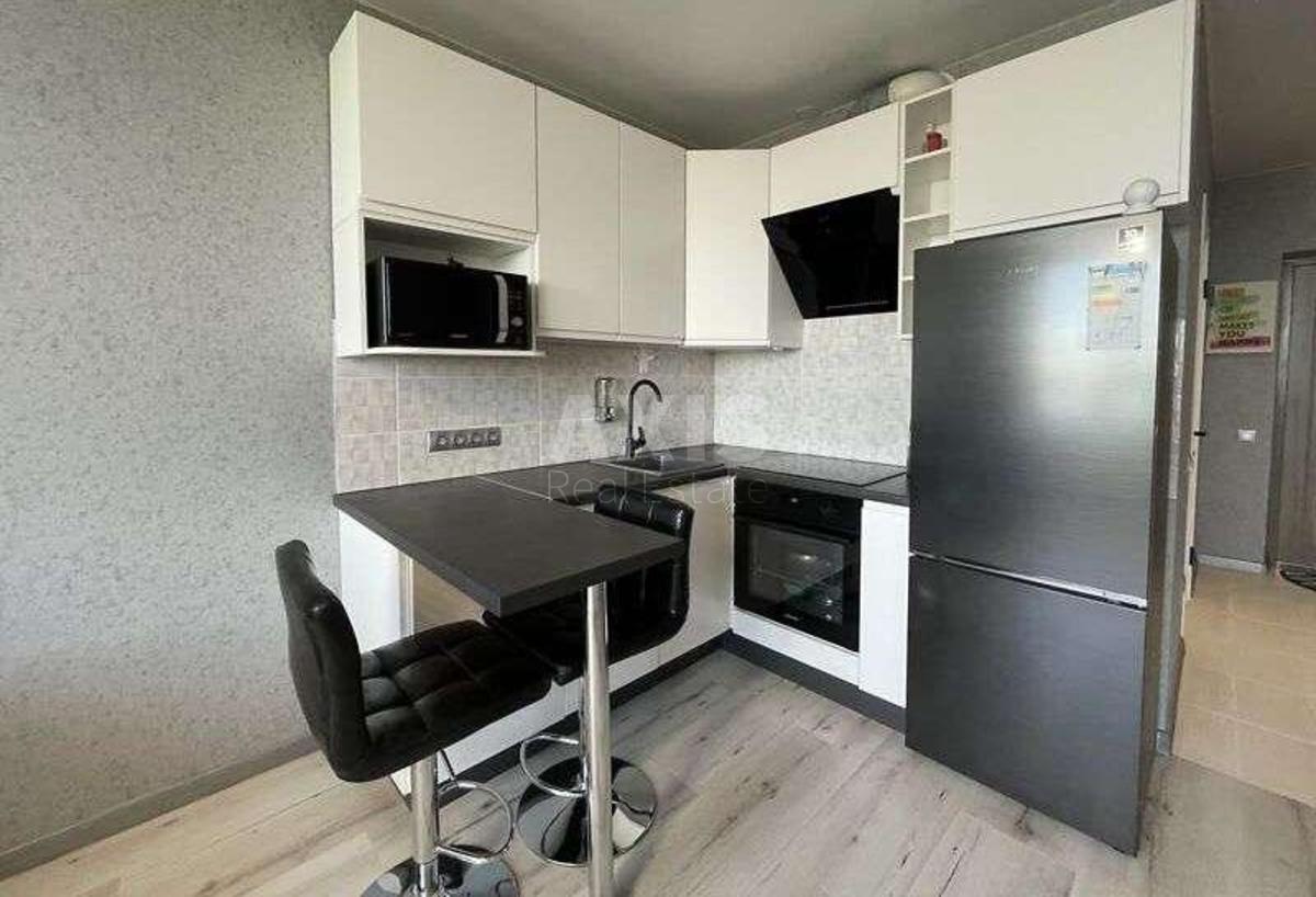 1k apartment vul. Kamianska 128