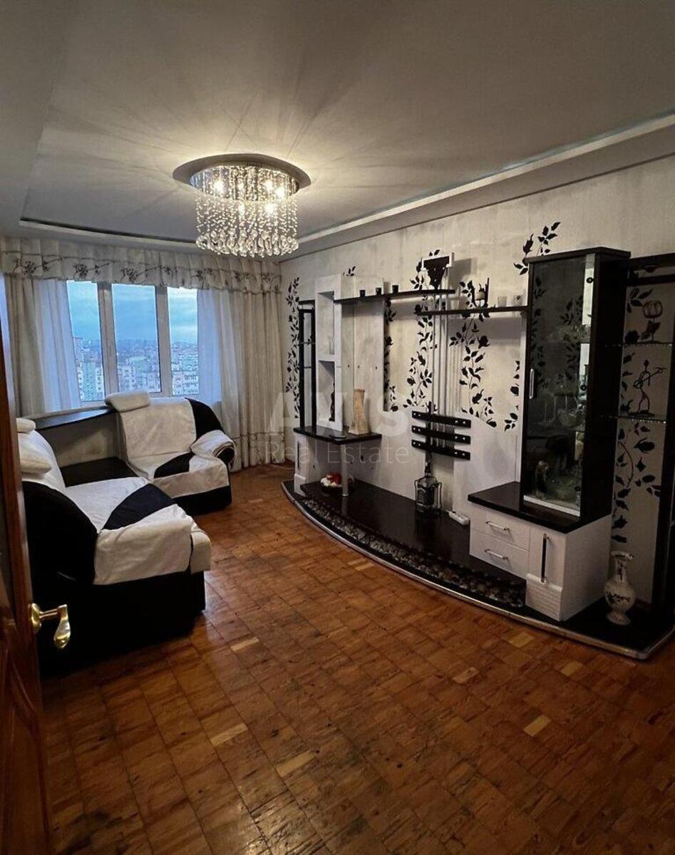 3k apartment vul. Symyrenka 12Б607542