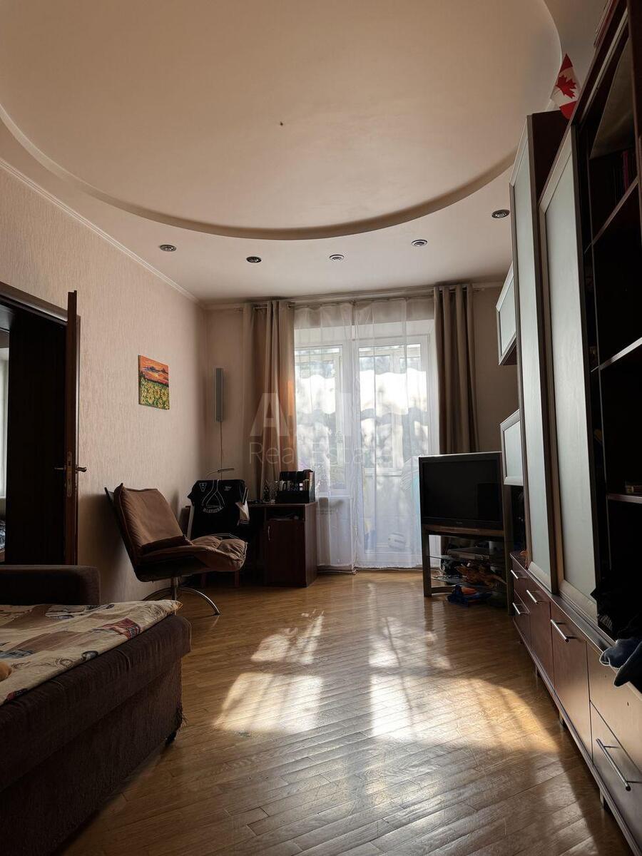 4k apartment vul. Lypkivs'kogo Vasylja Mytropolyta 40565432