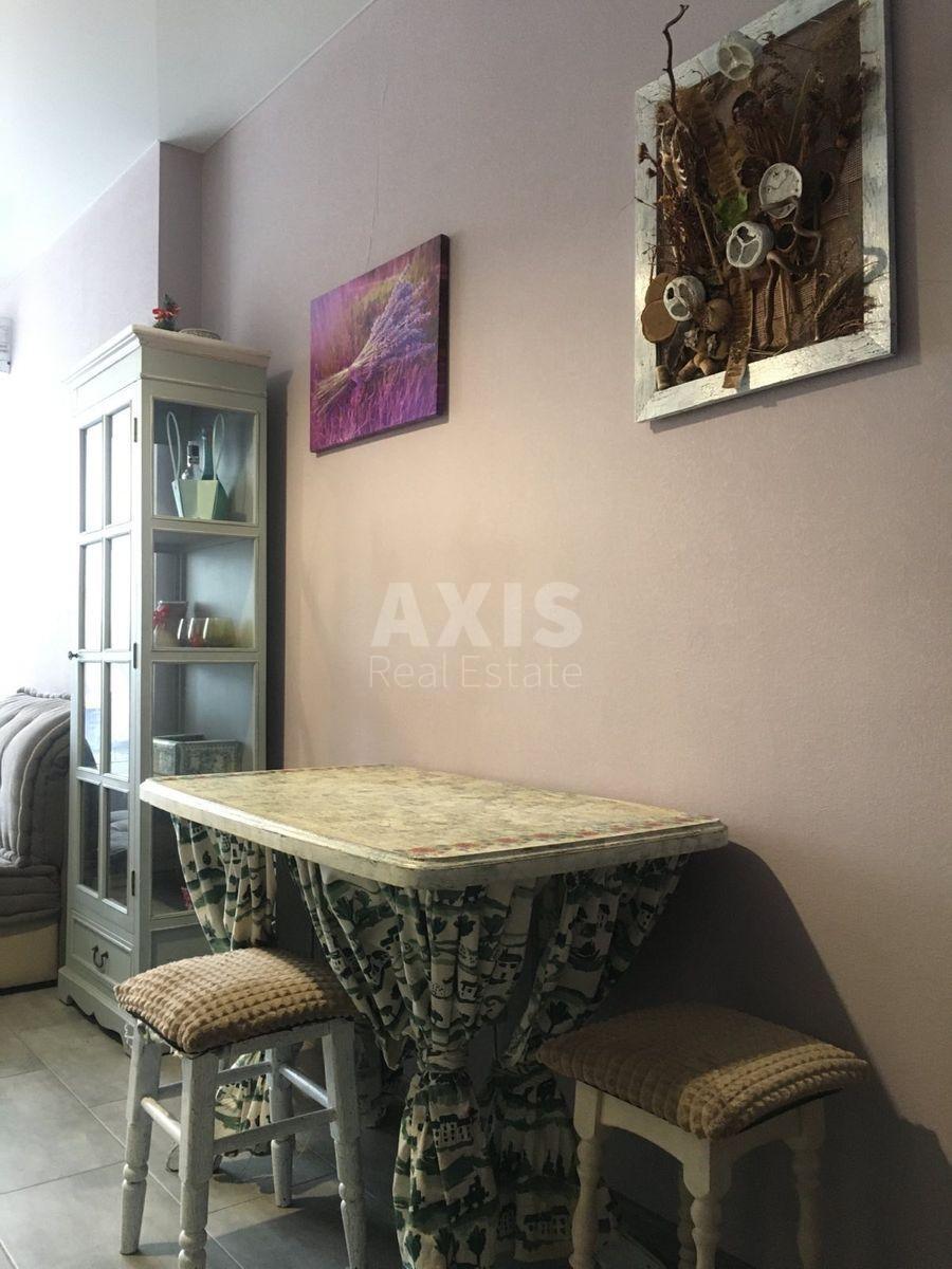 2k apartment vul. Metrologichna 11В565831