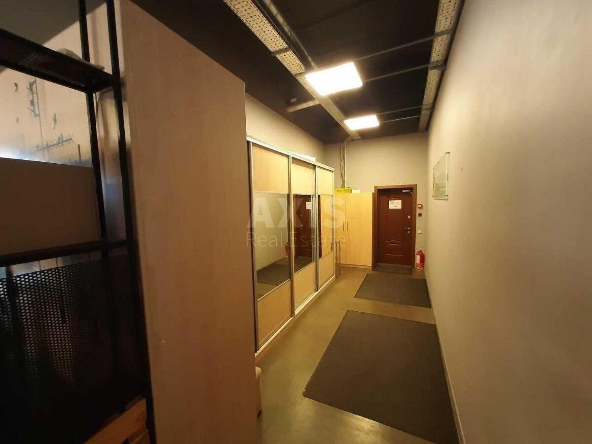 Office vul. Jaroslavs'ka 56А, 225m2521188