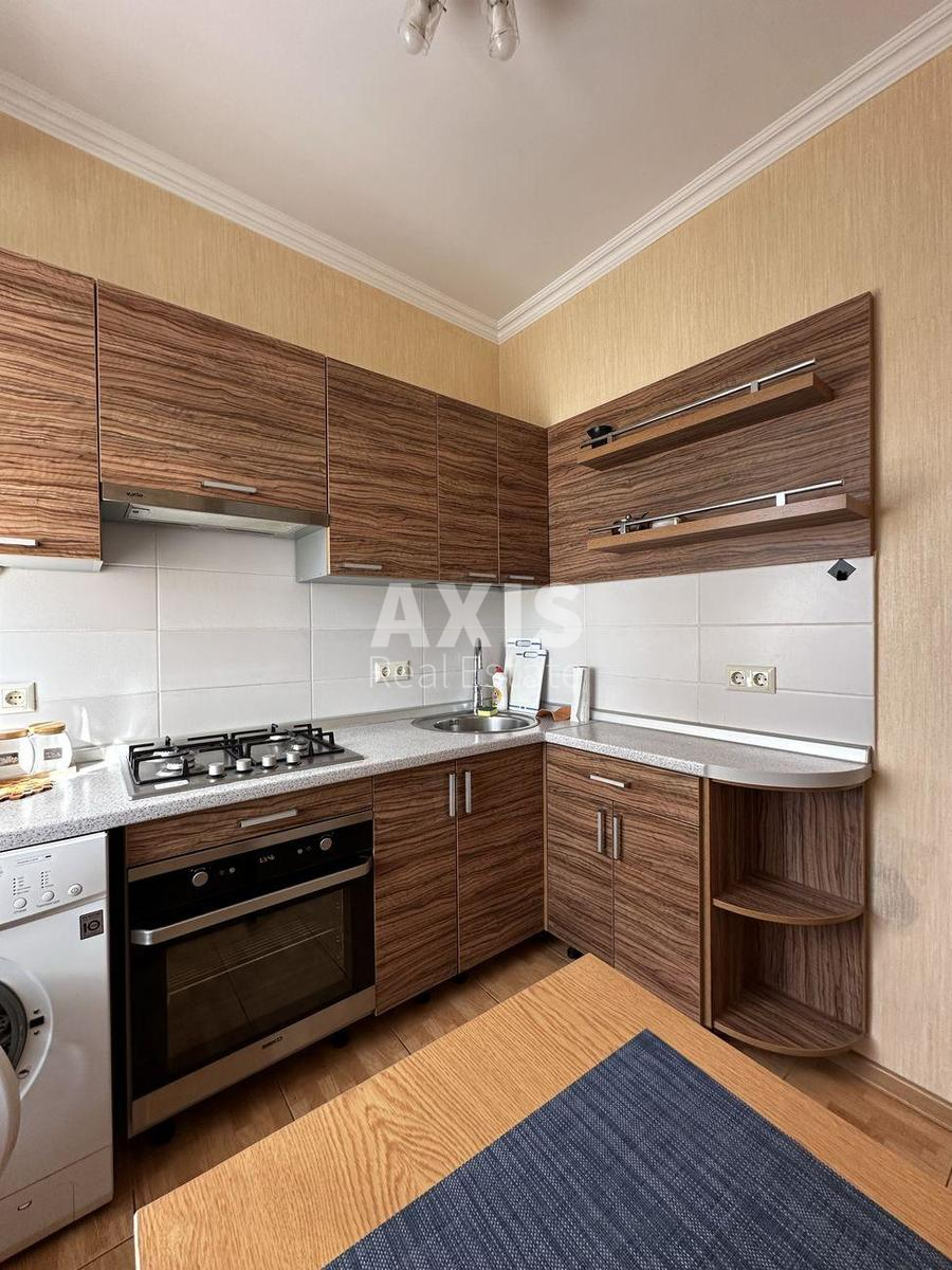 2k apartment pr-t Berestejskij 9/47430520