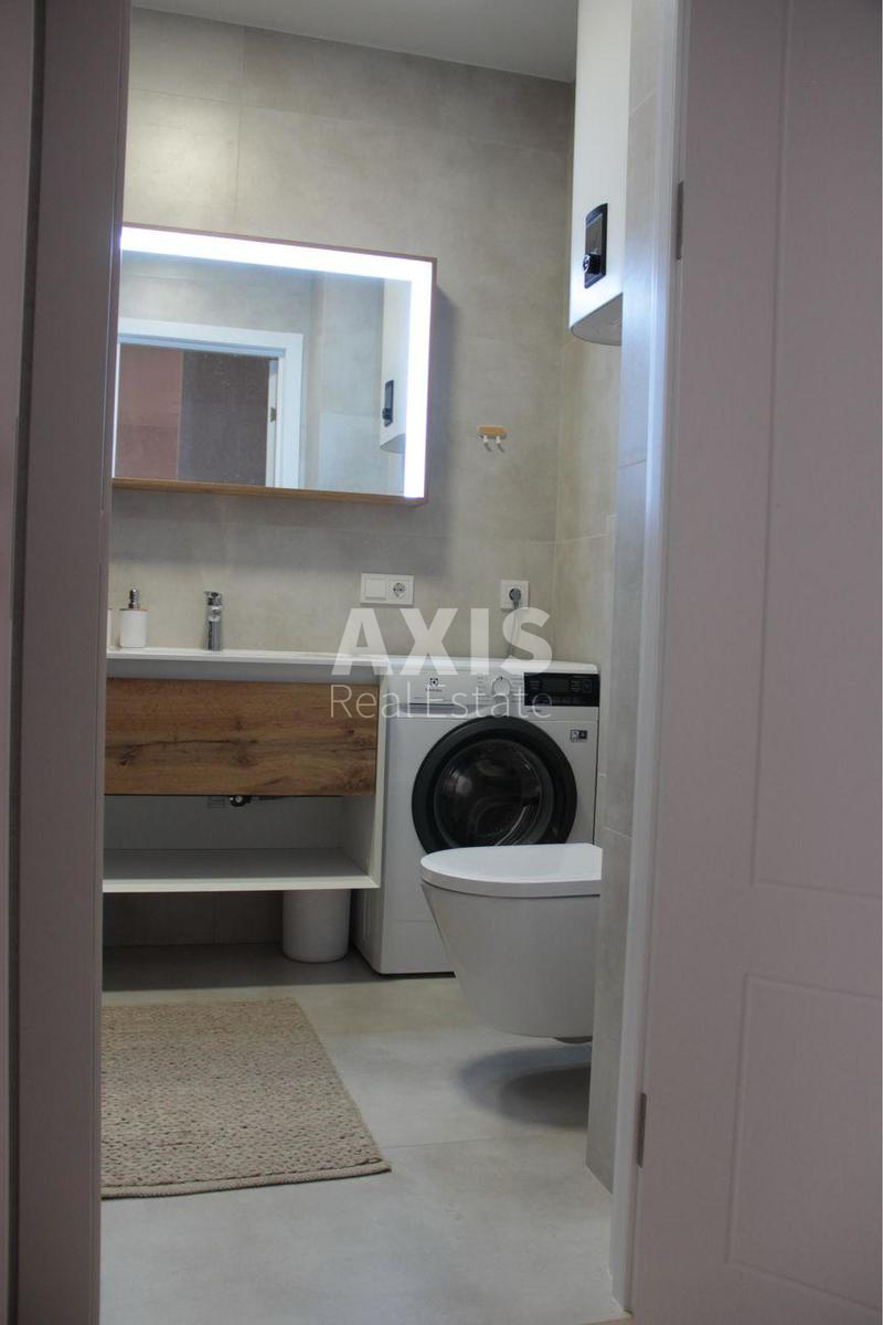 1k apartment bul. Ryl's'kogo Tadeja 1351082
