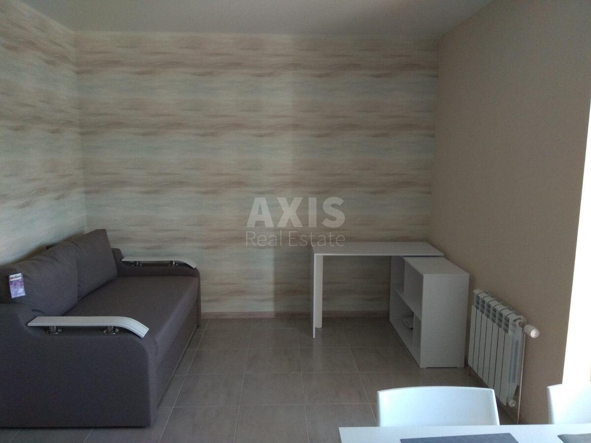 2k apartment vul. Lypkivs'kogo Vasylja Mytropolyta 37Г605731