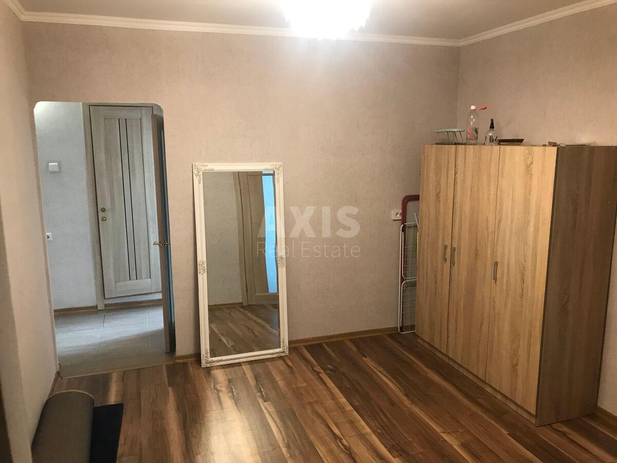 3к квартира ул. Бальзака Оноре де 574