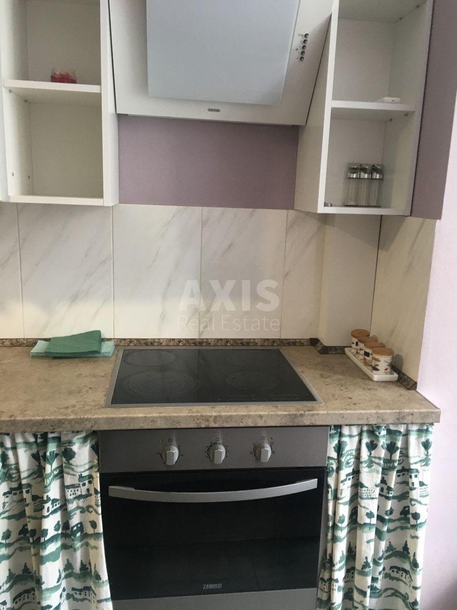 2k apartment vul. Metrologichna 11В565832