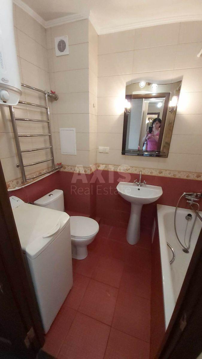 1k apartment pr-t Glushkova Akademika 187