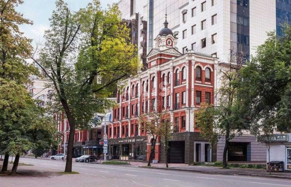 Office vul. Saksagans'kogo 58, 120m2