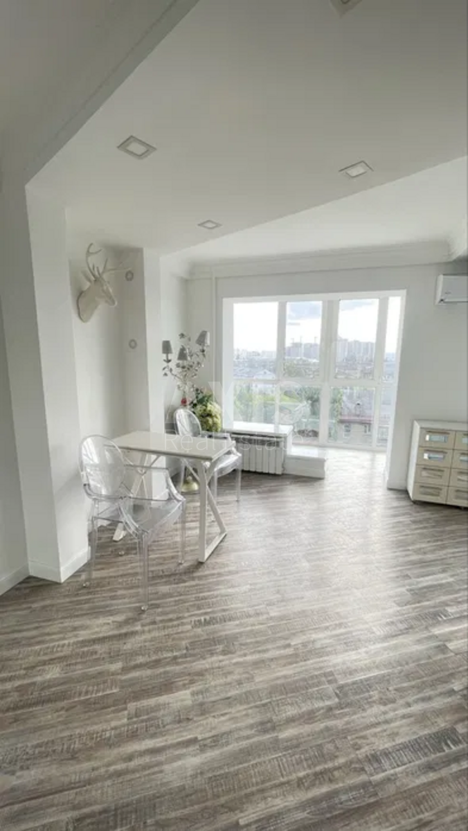 2k apartment vul. Praz'ka 3429632