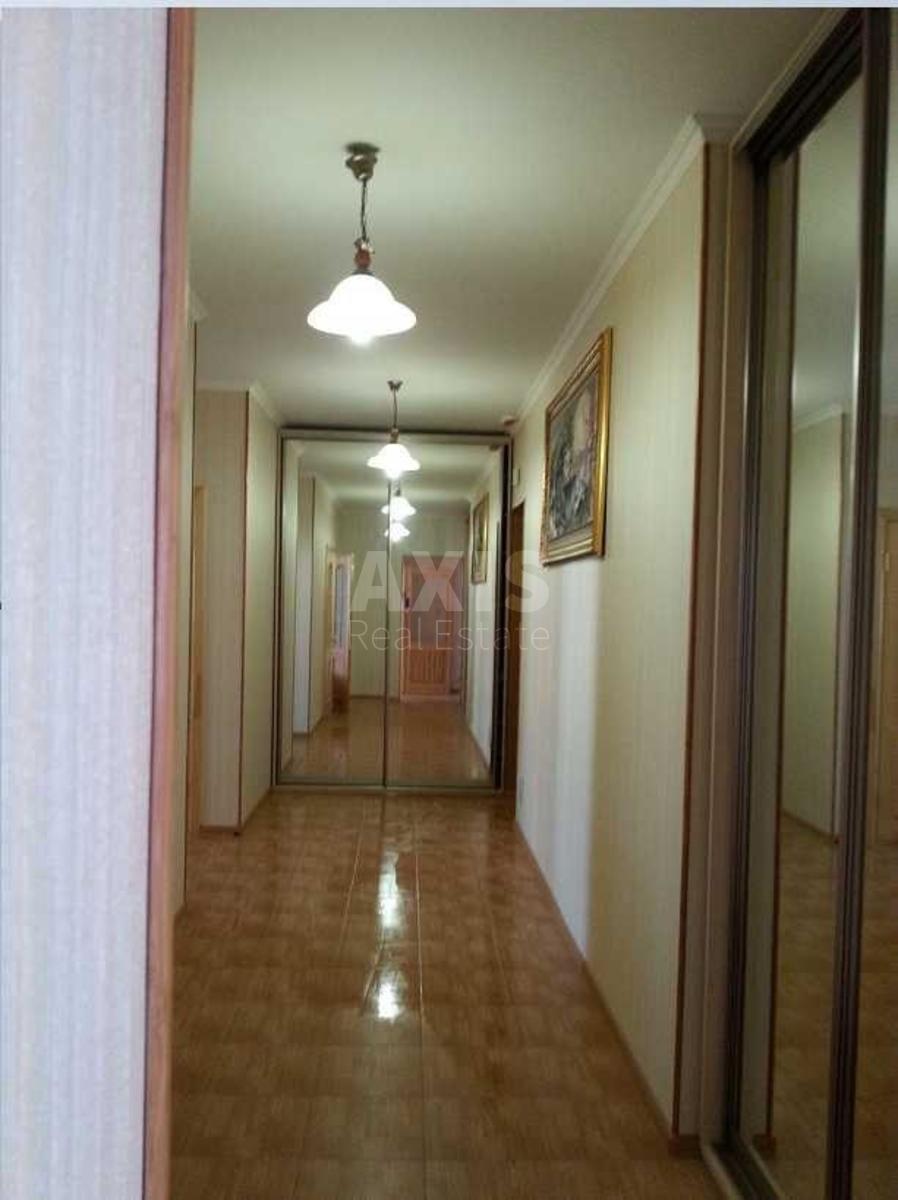 3k apartment vul. Yulia Zdanovska 46/114
