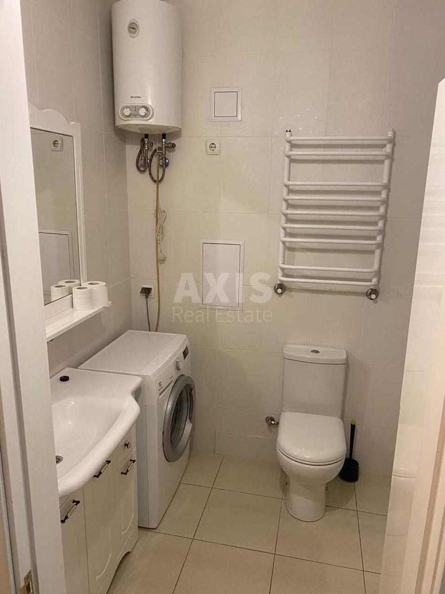 1k apartment vul. Yulia Zdanovska 46/10