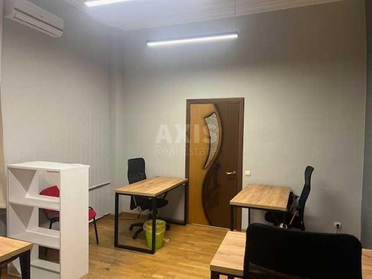 Офис ул. Лютеранская 7/10, 65м26