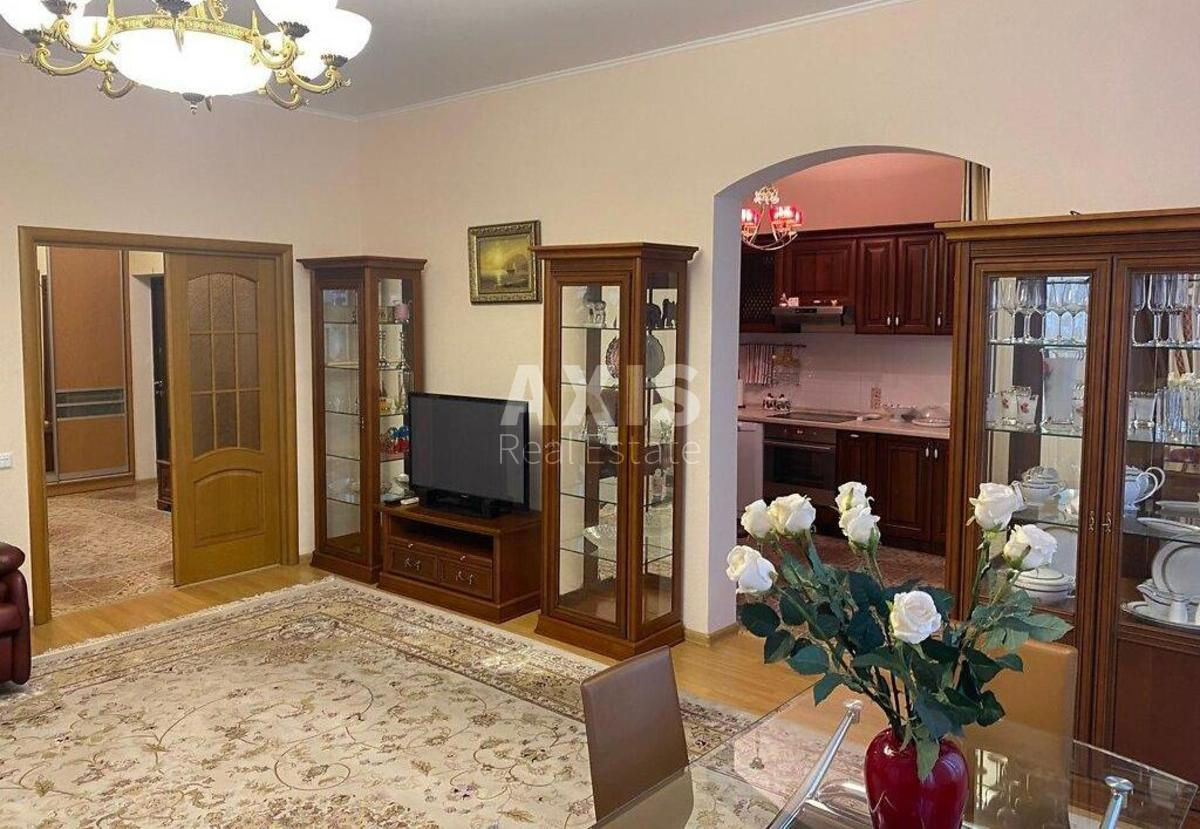 3k apartment vul. Sribnokil's'ka 3Б429690