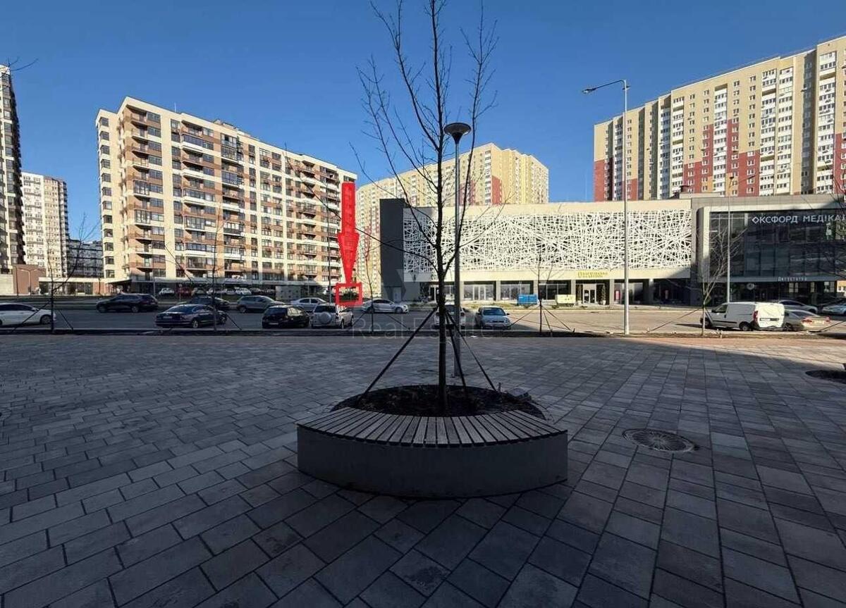 Объект торговли ул. Александра Олеся 2А, 135м23