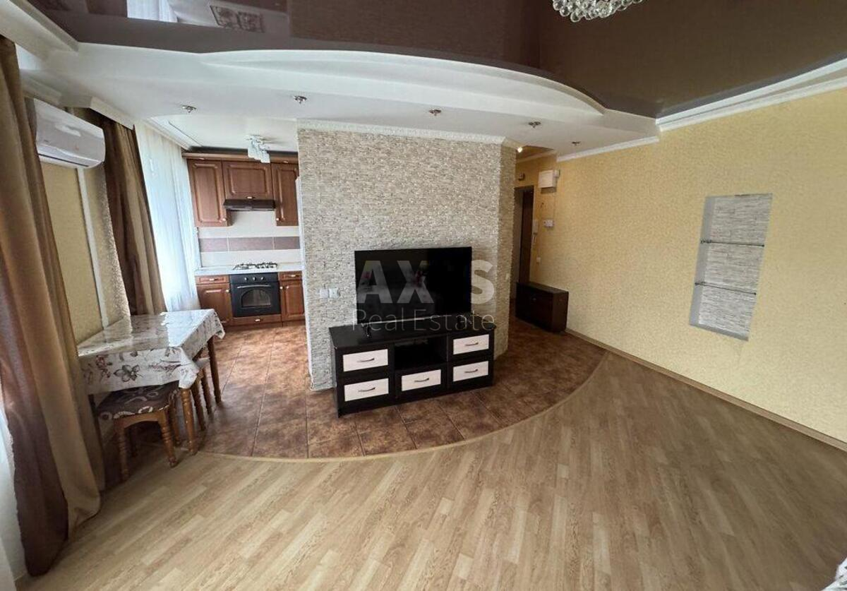 2k apartment pl. Peremogy 203