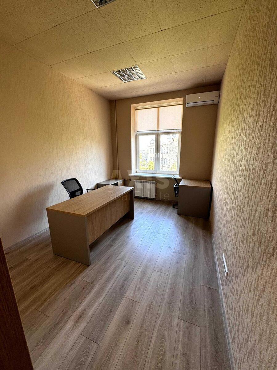 Office vul. Turgenjevs'ka 82, 280m2587226
