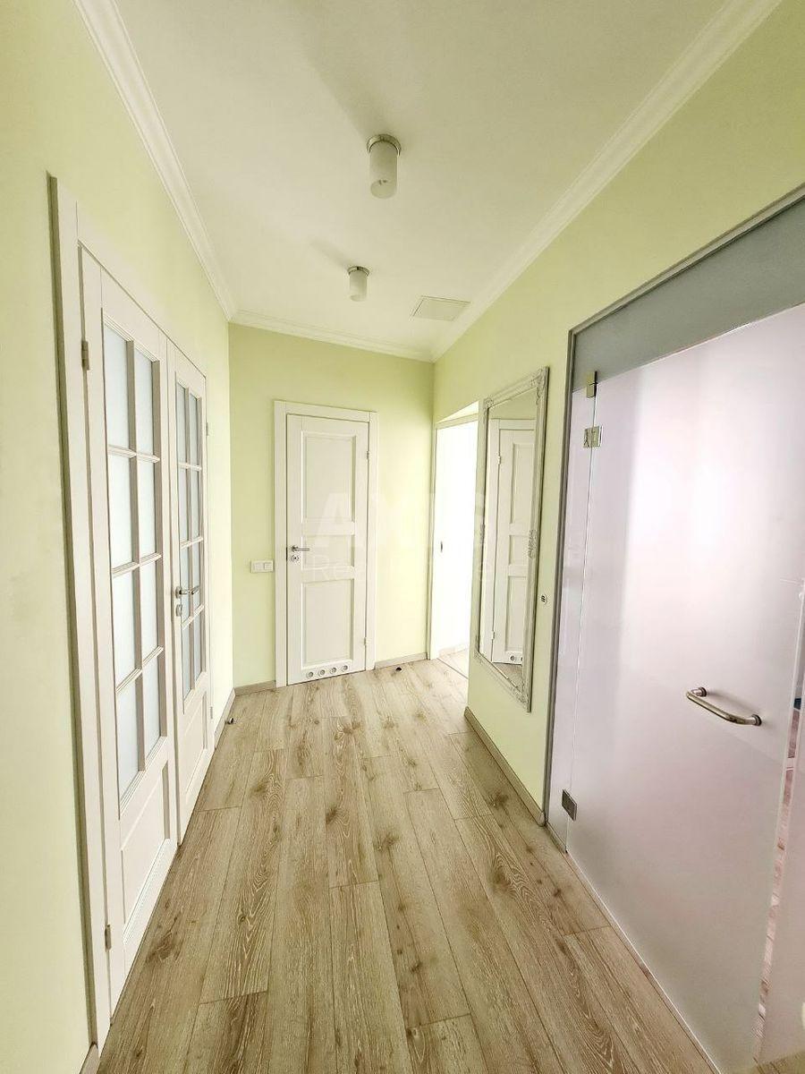 3k apartment vul. Ljuterans'ka 218