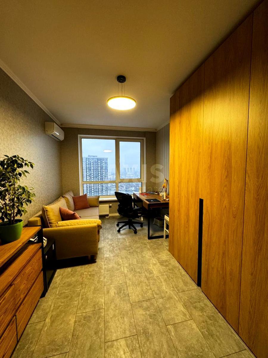3k apartment vul. Zarichna 1632545