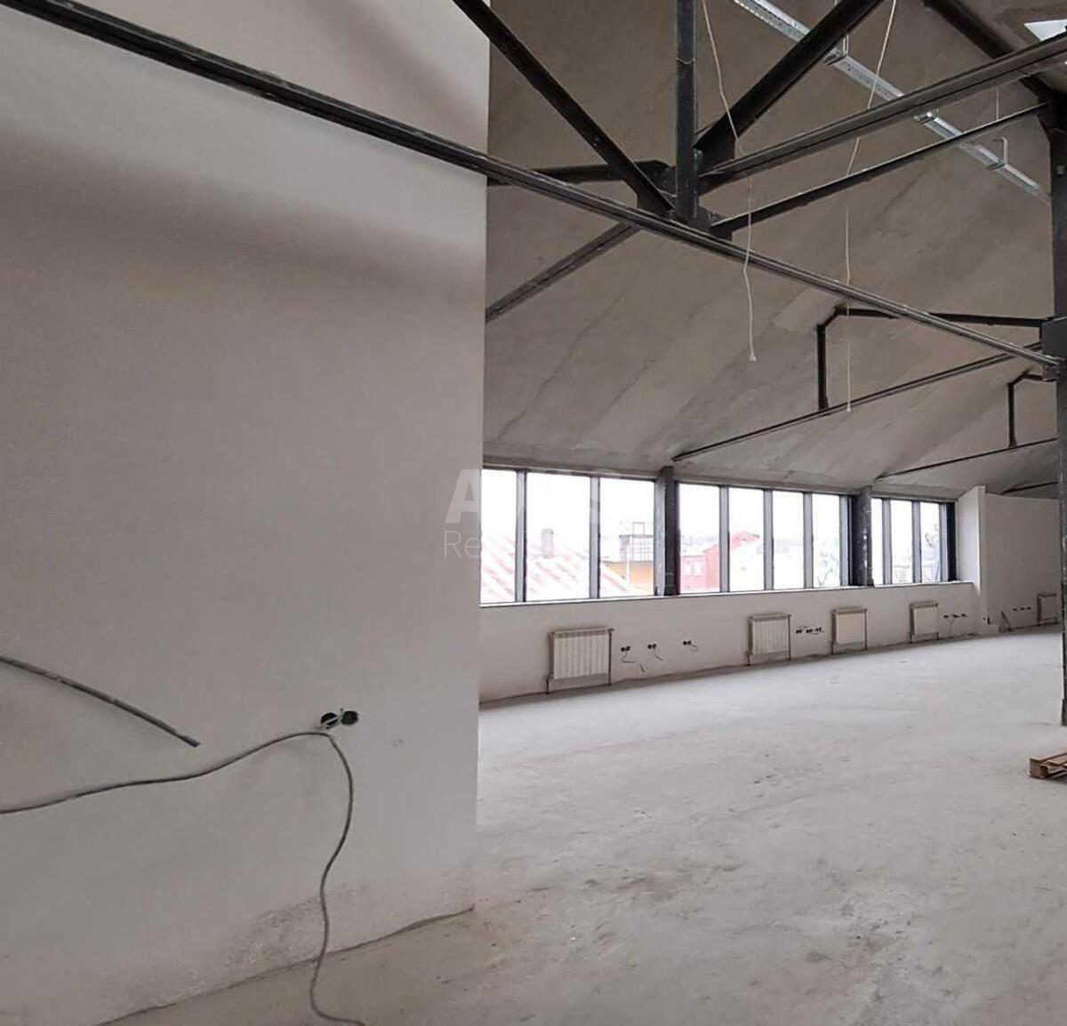 Office vul. Velyka Zhytomyrs'ka 20, 643m2
