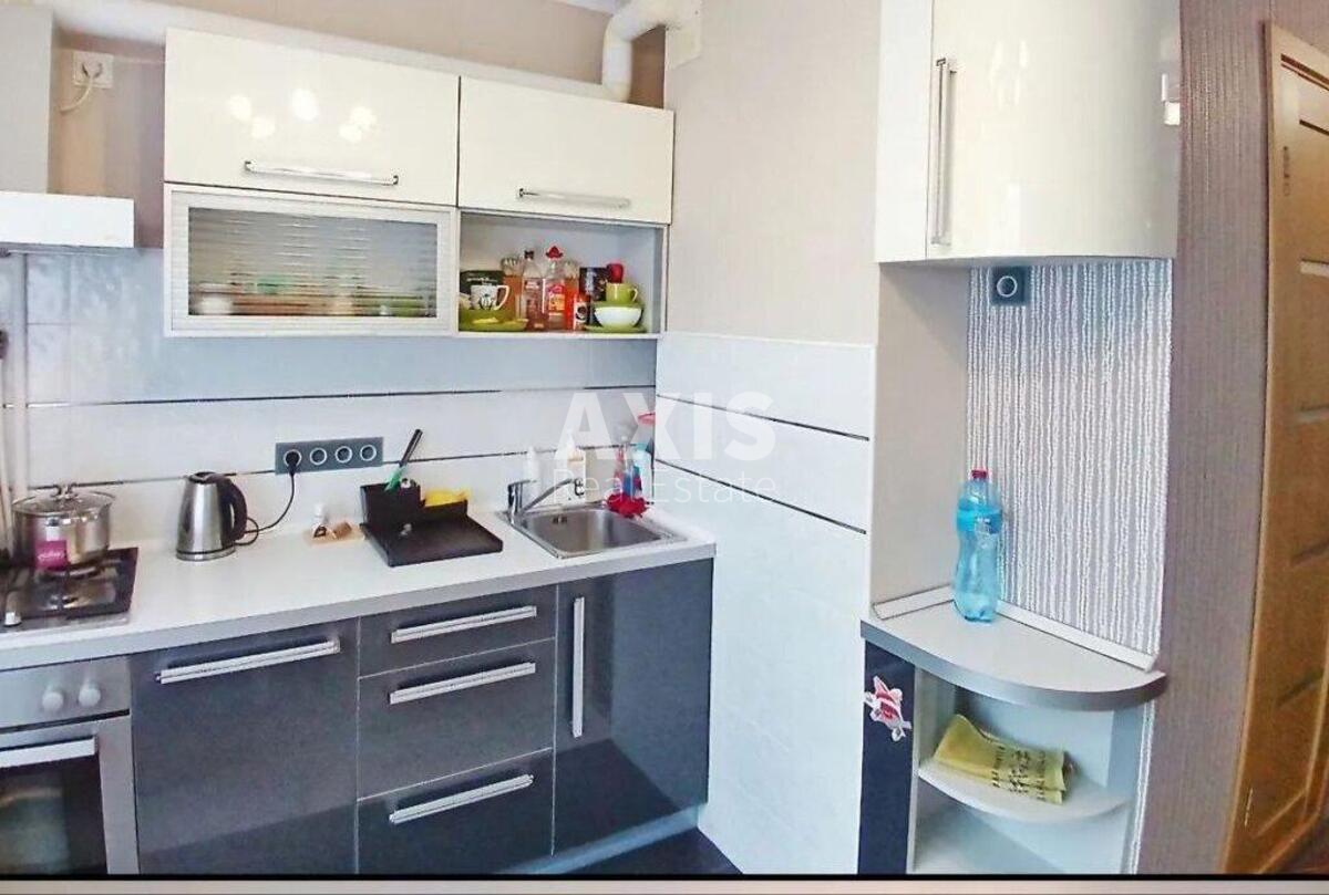 1к квартира ул. Коноплянская 22