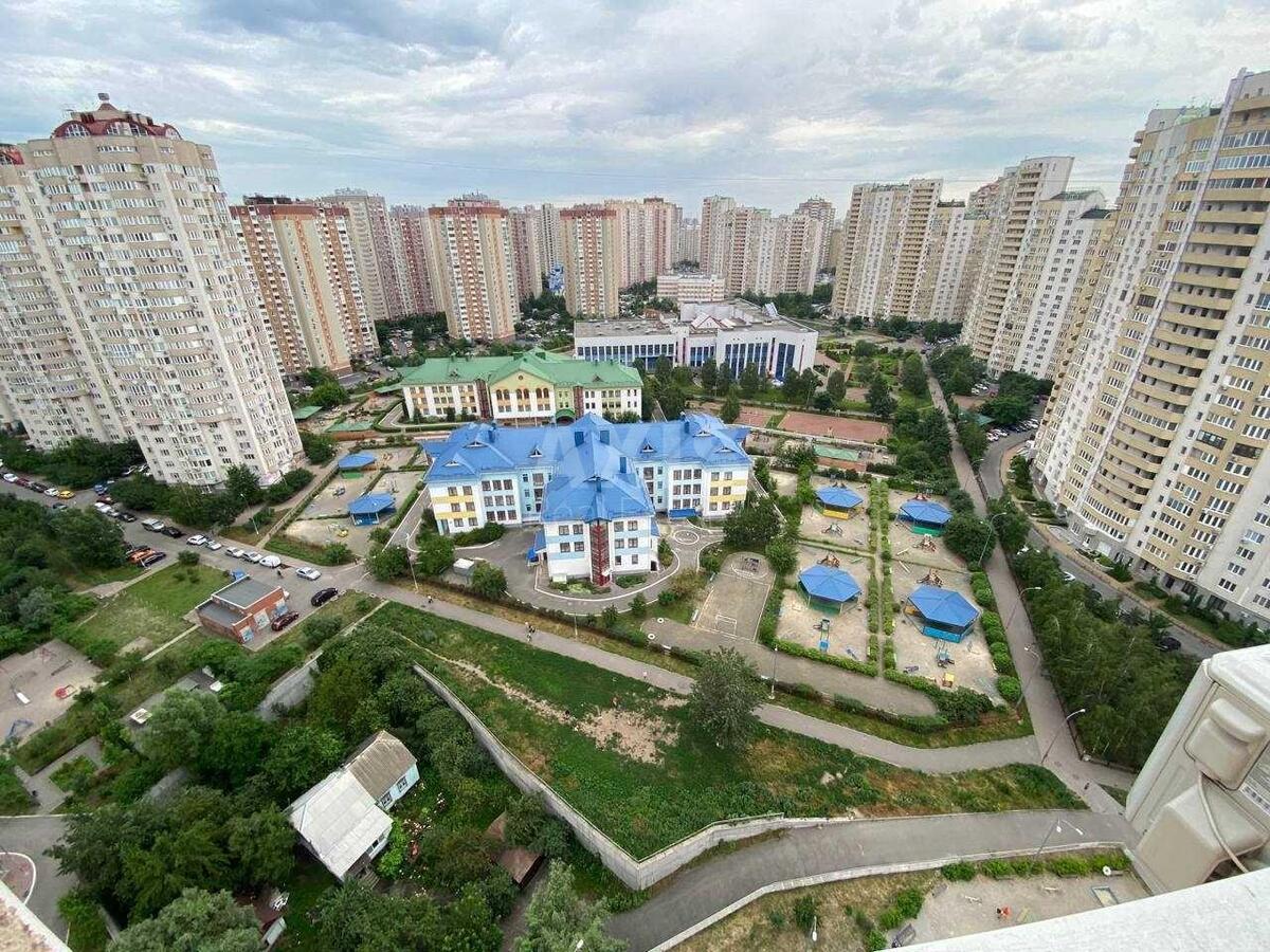 1k apartment vul. Urlivs'ka 23Г9
