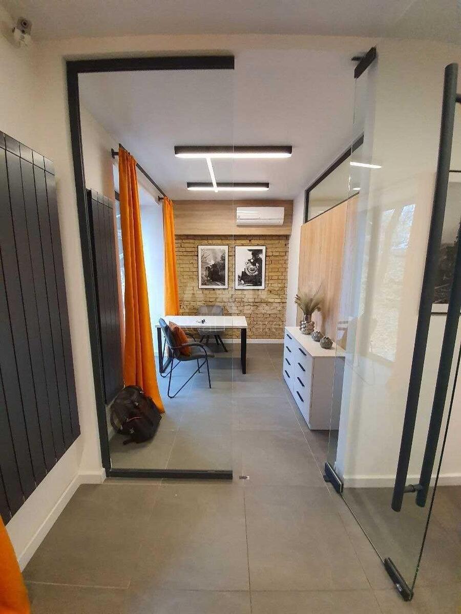Office prov. Laboratornyj 22, 65m2602714