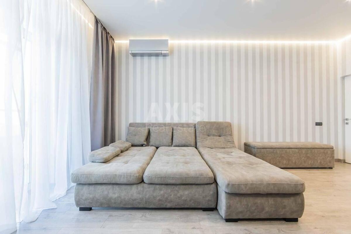 2k apartment bul. Lesi Ukrai'nky 71