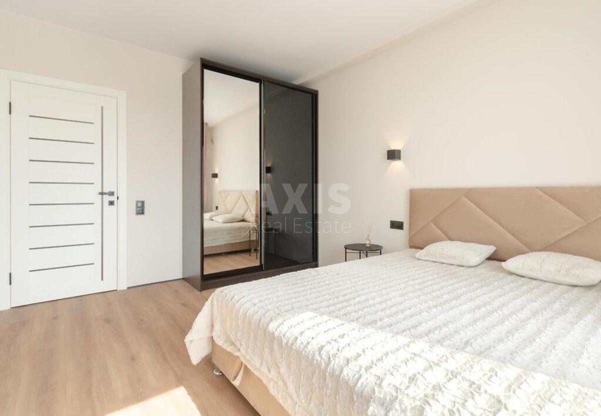 2k apartment vul. Myhajla Maksymovycha 28Е7