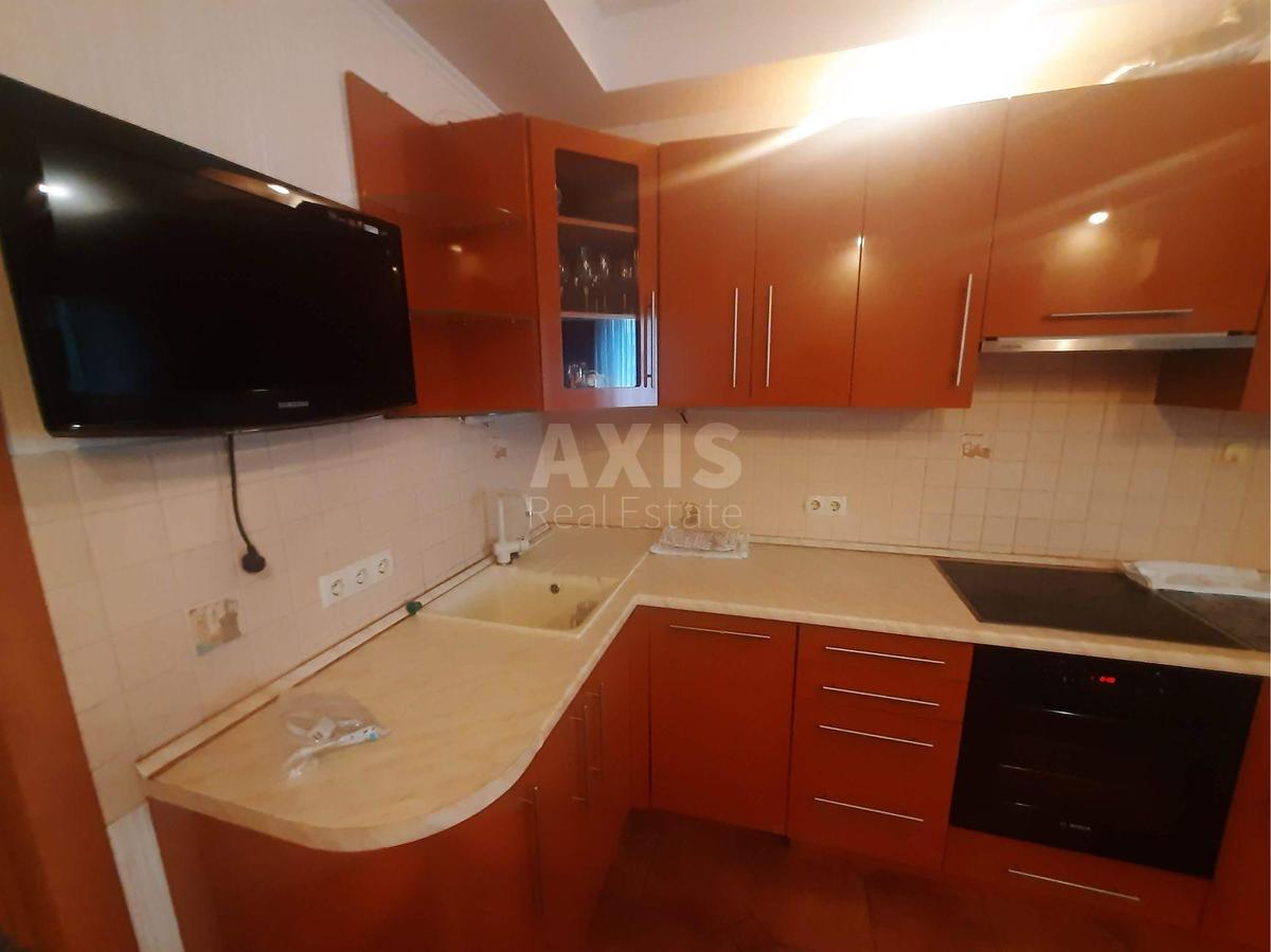 3k apartment vul. Yulia Zdanovska 5Б2