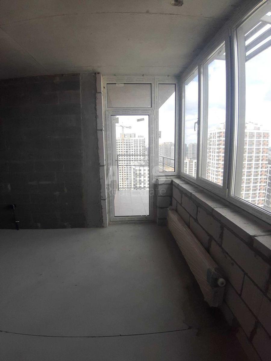 3k apartment vul. Oleksandra Olesja 5А4