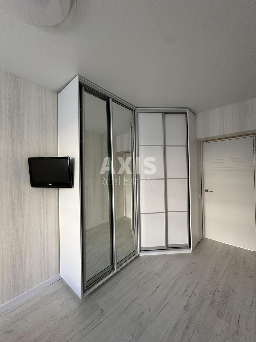 2k apartment pr-t Lobanovs'kogo 555