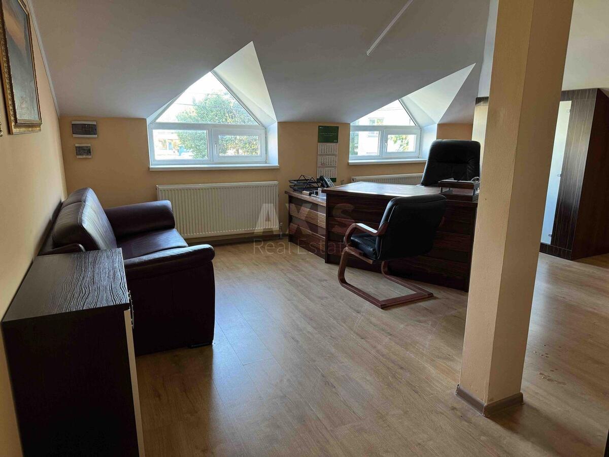 Office vul. Stecenka 6, 87m260205