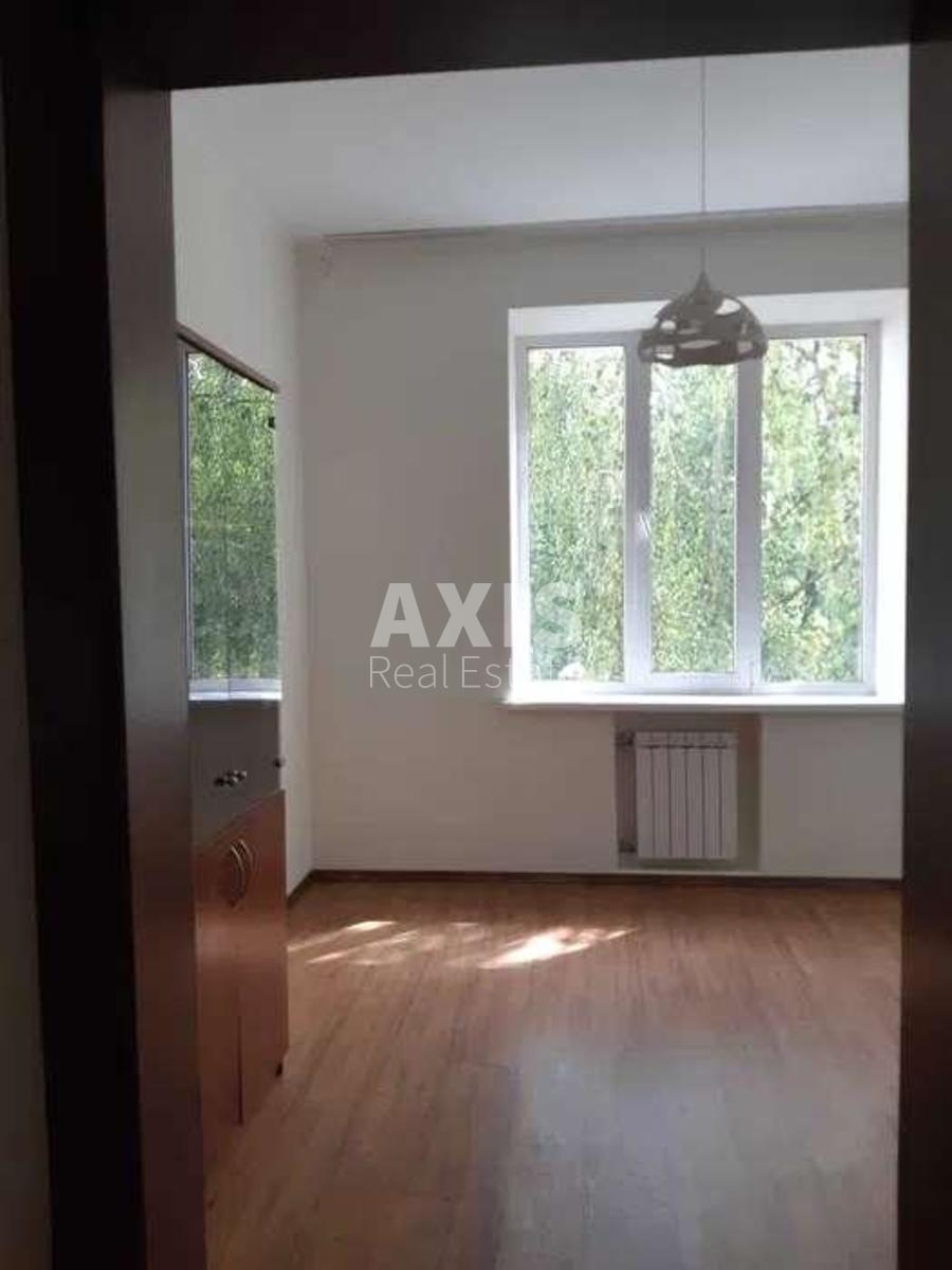 4к квартира пр-т Голосеевский 88329970