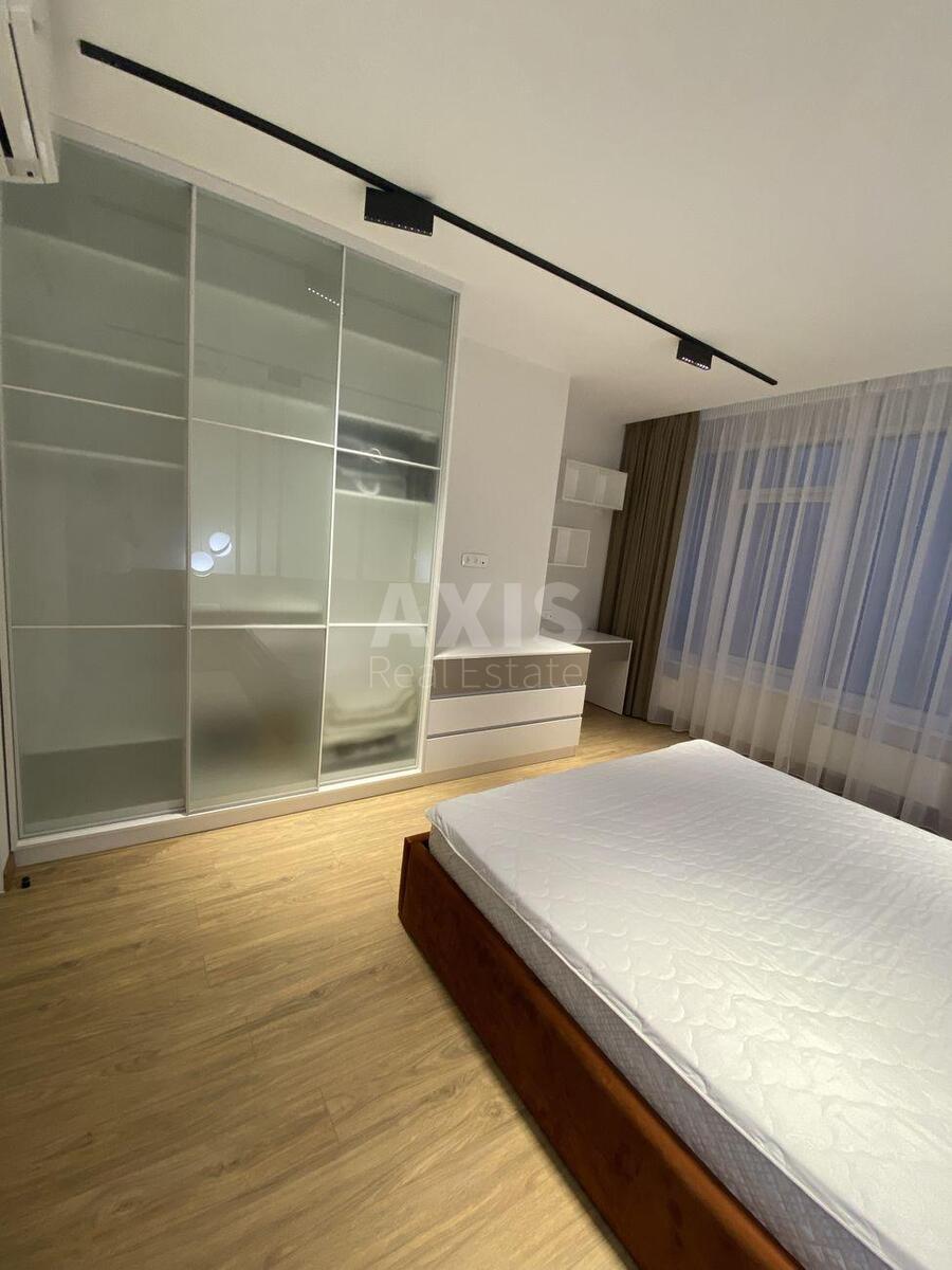 5k apartment vul. Buslivs'ka 1217