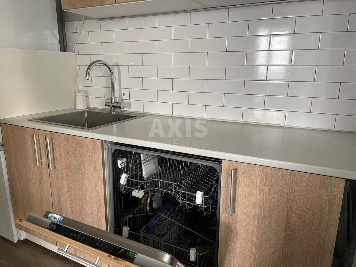 2k apartment pr-t Glushkova Akademika 715