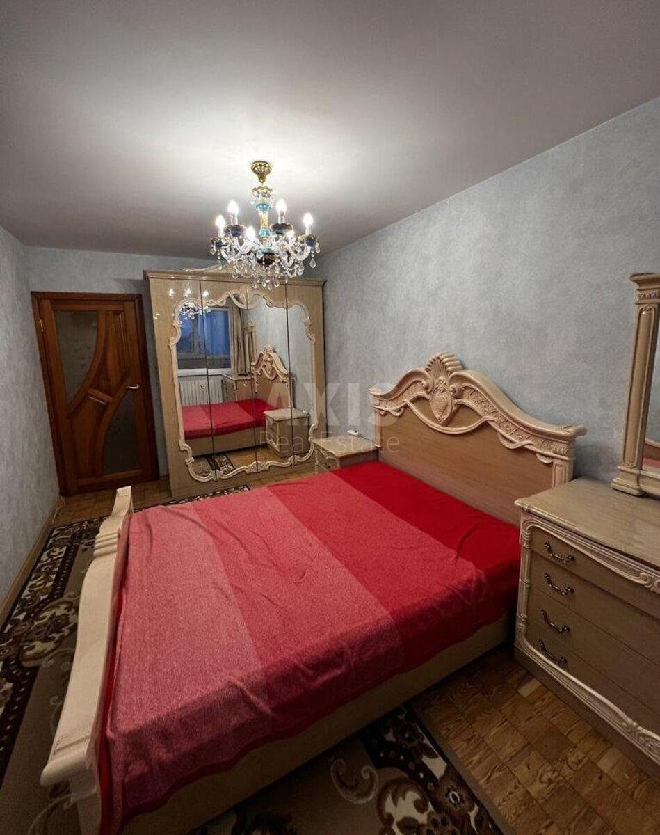 3k apartment vul. Symyrenka 12Б607544