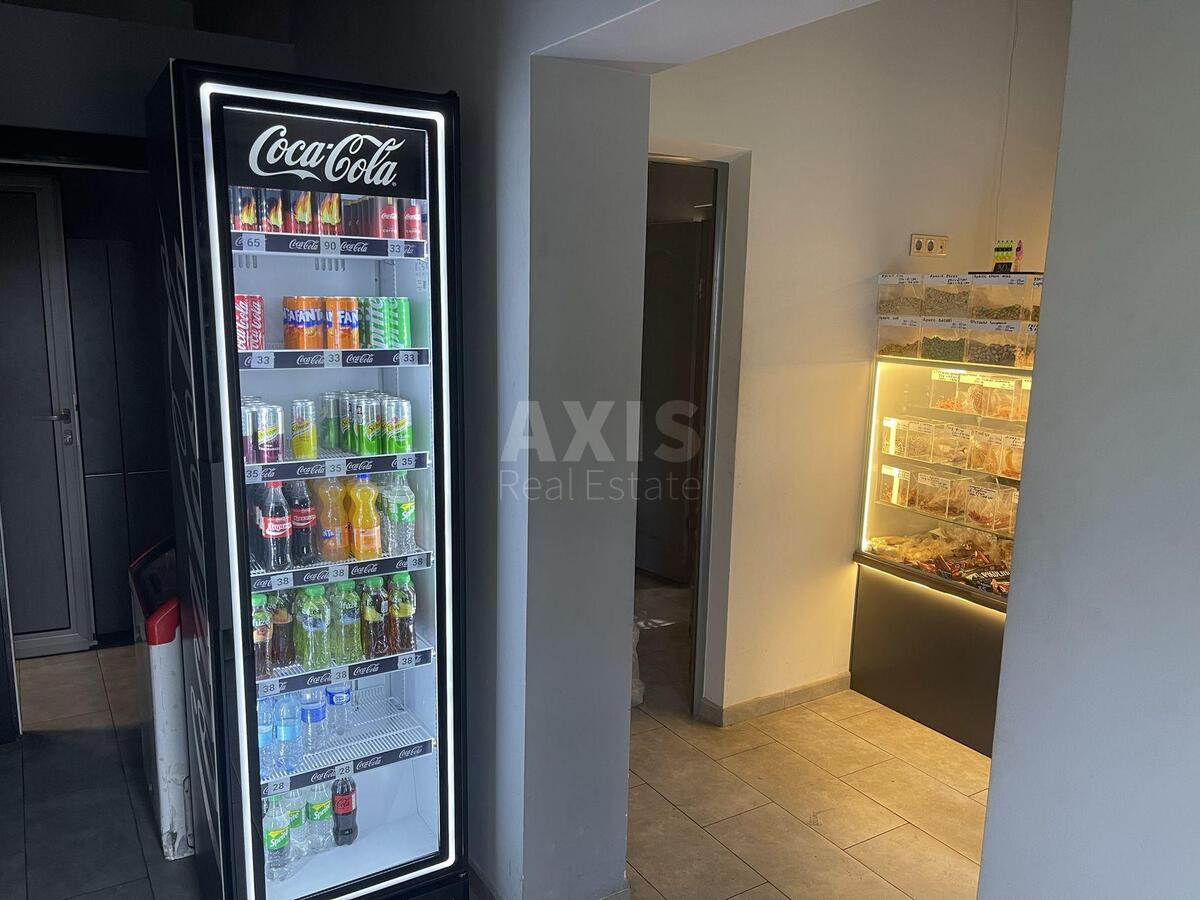 Trade object pr-t Nauky 42/1, корп. 10, 44m2608272